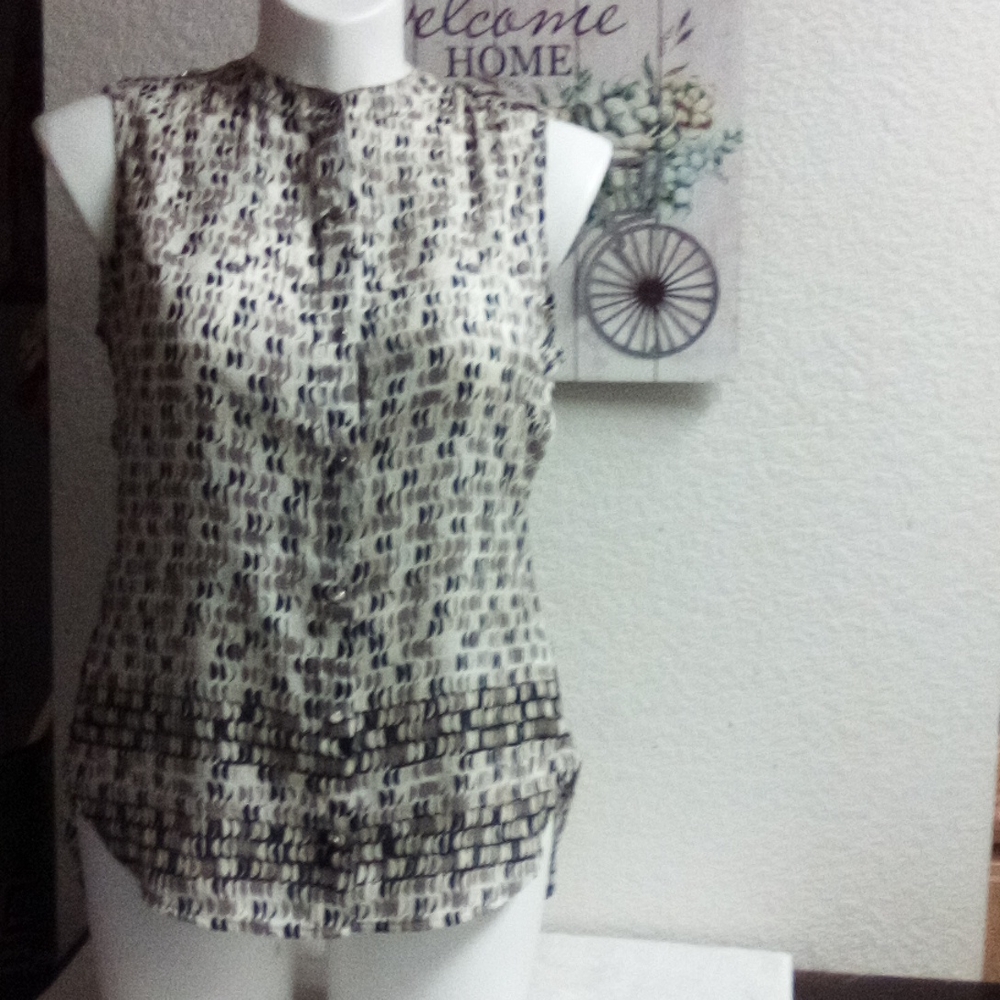 Liz Claiborne Size Large Black, Tan and Cream